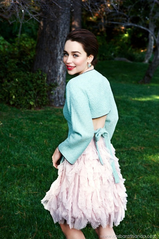 emilia-clarke- Daenerys-Targaryen-linda-sexy-game-of-trhones-guerra-dos-tronos-sexta-proibida-desbaratinando (2)