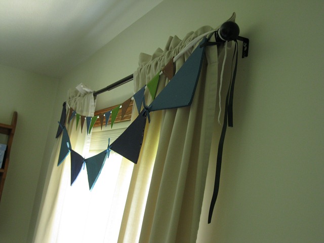 [nurserydecorhatrack43.jpg]