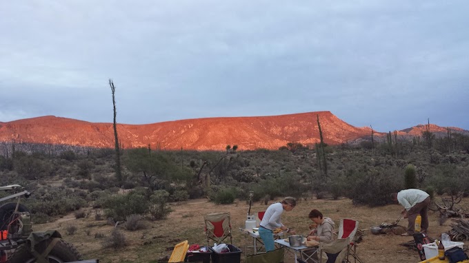 Desert campsite, prepping clams for dinner 20131228_154512.jpg