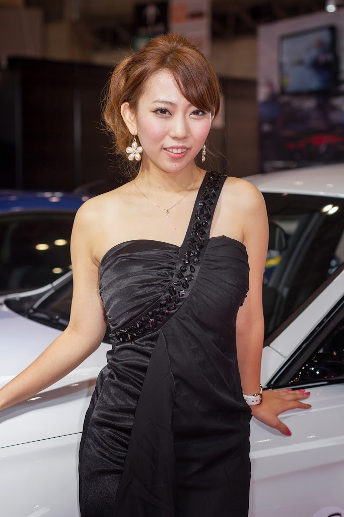 Девушки из автосалона в Токио (Tokyo Motor Show) (52 фото) | Картинка №29