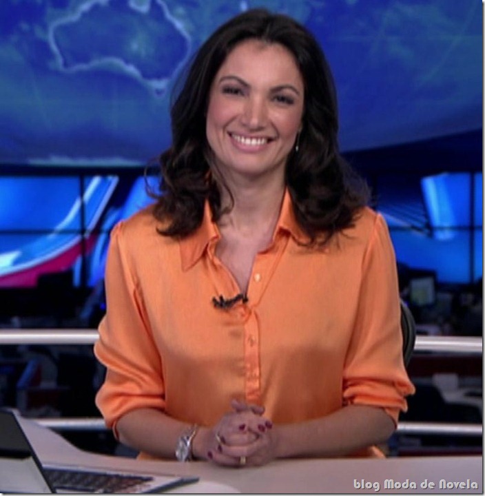 moda da patr&iacute;cia poeta no jornal nacional - 24dez11