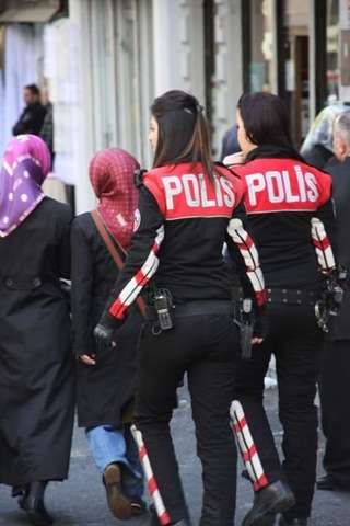 [viral-picdump-pics-a3dc97%255B2%255D.jpg]