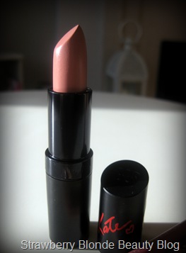 Kate-Moss-Rimmel_Lipstick-Nude-03-pic-swatch-review