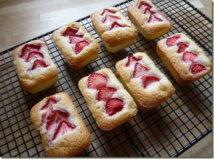 strawberry and lemon friands