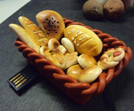 [Baking%2520USB%2520flash%2520drive%255B2%255D.jpg]