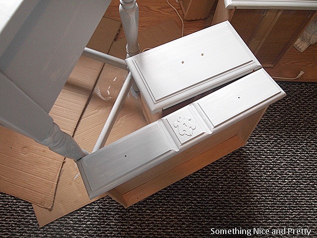 [dumpster%2520desk%2520002%255B5%255D.jpg]