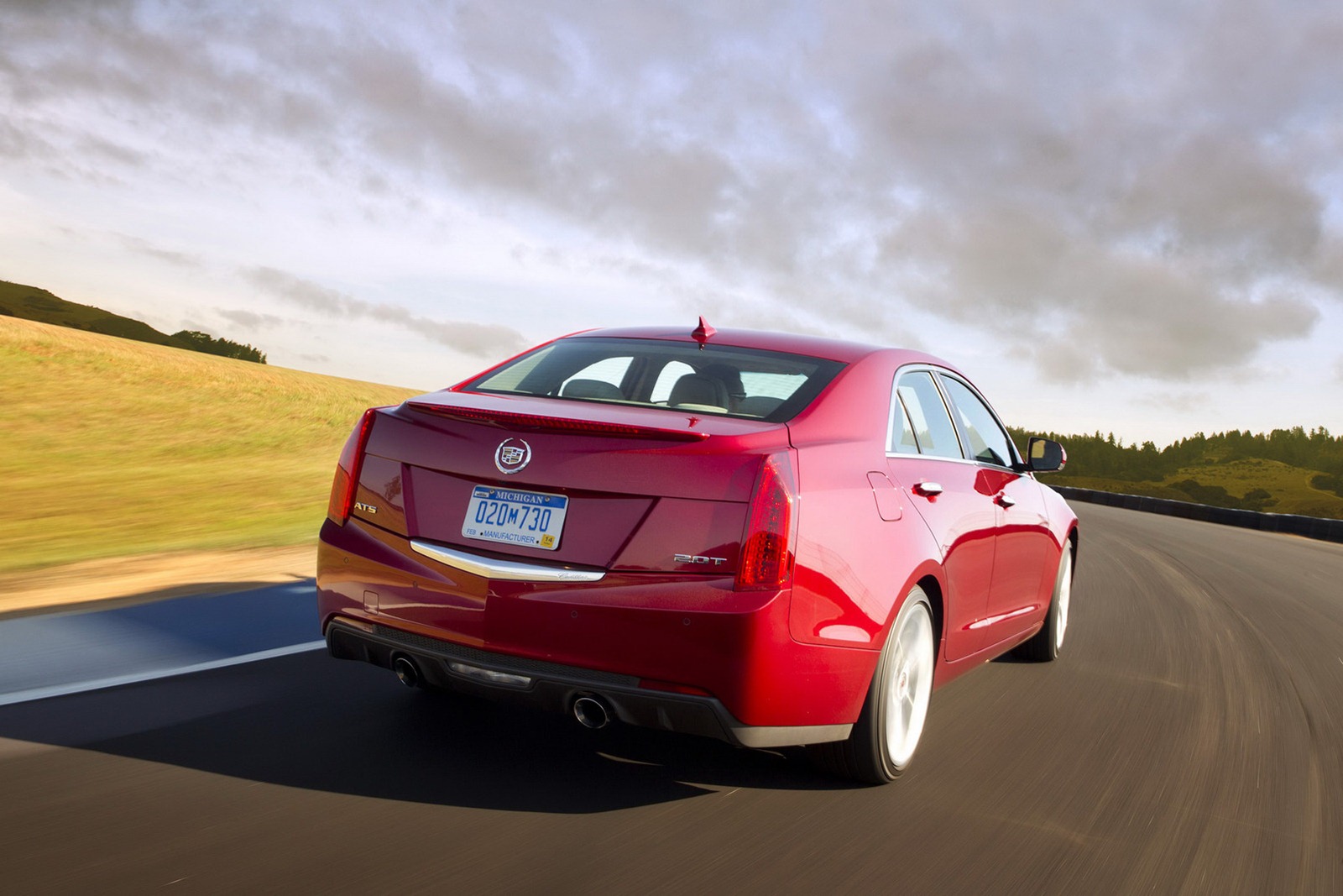 [2013-Cadillac-ATS-16%255B5%255D.jpg]