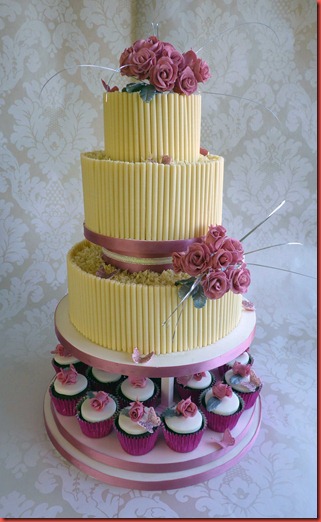 3-teir-chococurls-wedding-cake-with-matching-buns
