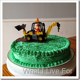 Lego Construction Cake @ whatilivefor.net