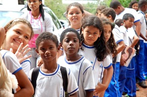 alunos no cinema 