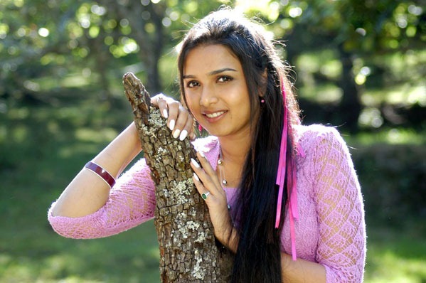 [Deepti-Nambiar%2520new%2520hot%2520pics%255B2%255D.jpg]