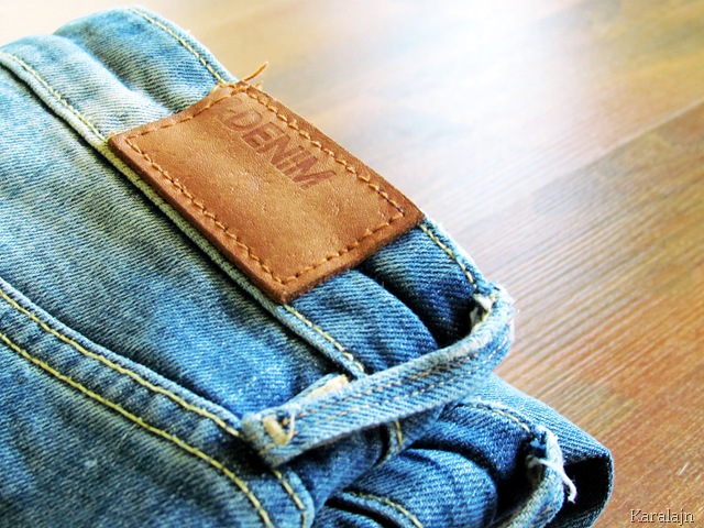 jeans1 jeans1