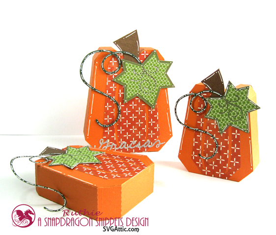 Pumpkin box - SnapDragron Snippets - Ruthie Lopez - Thanksgiving table decoration. 4