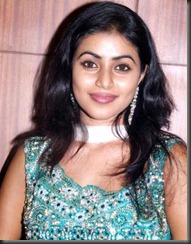 shamna cool still