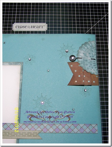 Wonderland Featured Layout Close Up 3