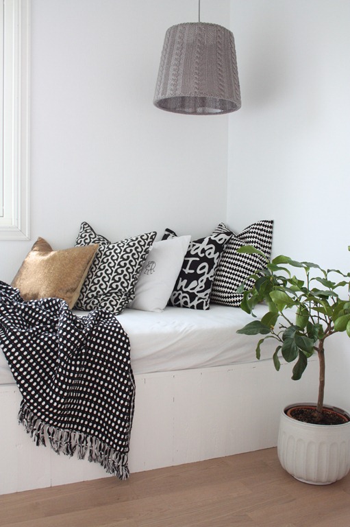 Diy: hjemmesnekret seng/sofa deas & mia Diy seng