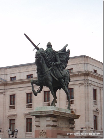 163-Burgos. Estatua del Cid - P7190351