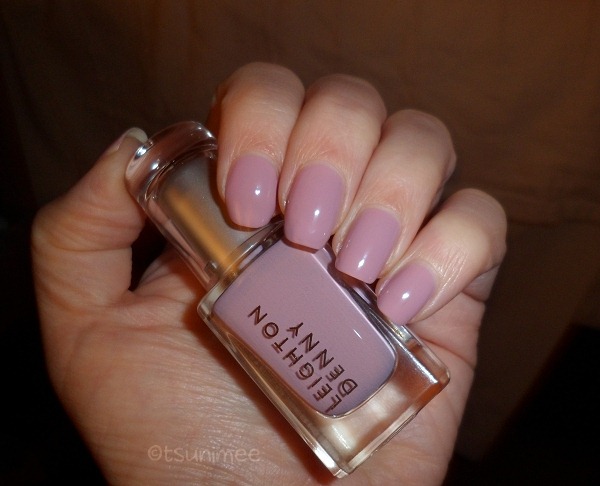 [008-leighton-denny-free-in-red-magazine-offer-whatever-lilac-nail-polish%255B2%255D.jpg]