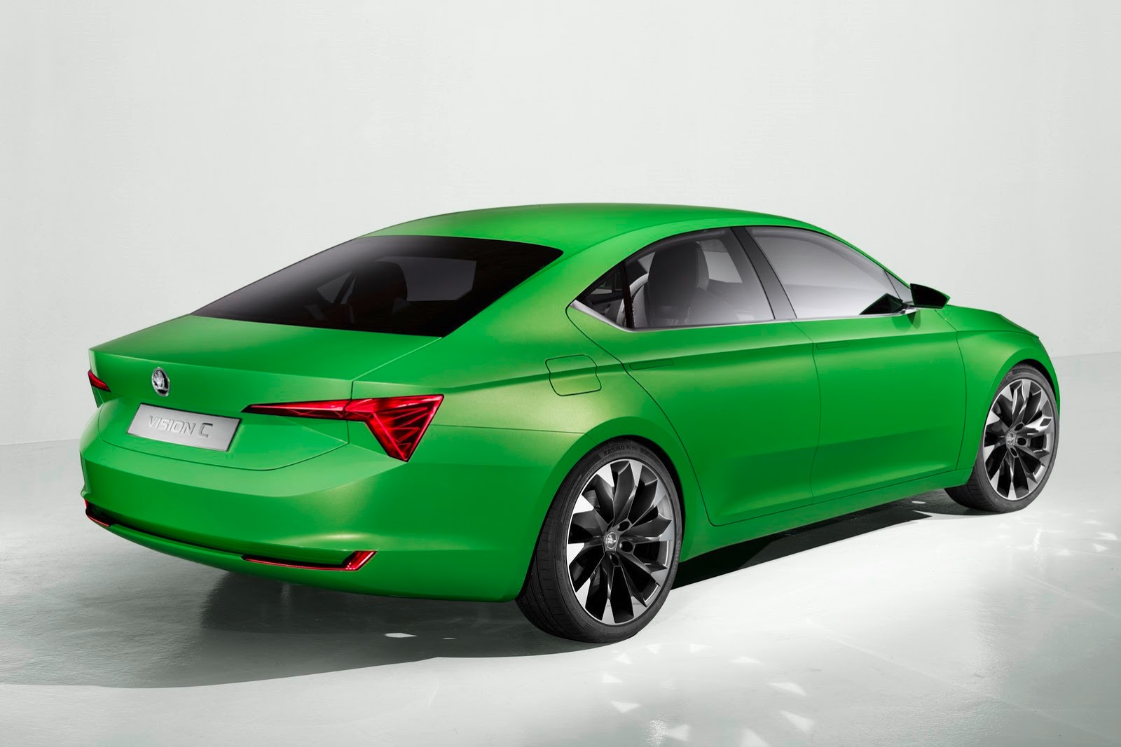 Skoda-Vision-C_1%25255B2%25255D.jpg