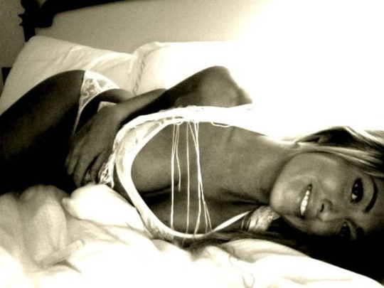 [sexy%2520paulina%2520gretzky%2520twitter%25205%255B2%255D.jpg]