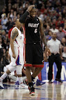 LeBron Debuts Red/Black LBJ9 PE in Heats Second OT Loss lebron james nba 120111 mia at lac 06 LeBron Debuts Red/Black LBJ9 PE in Heats Second OT Loss