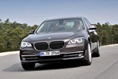 2013-BMW-7-Series-185