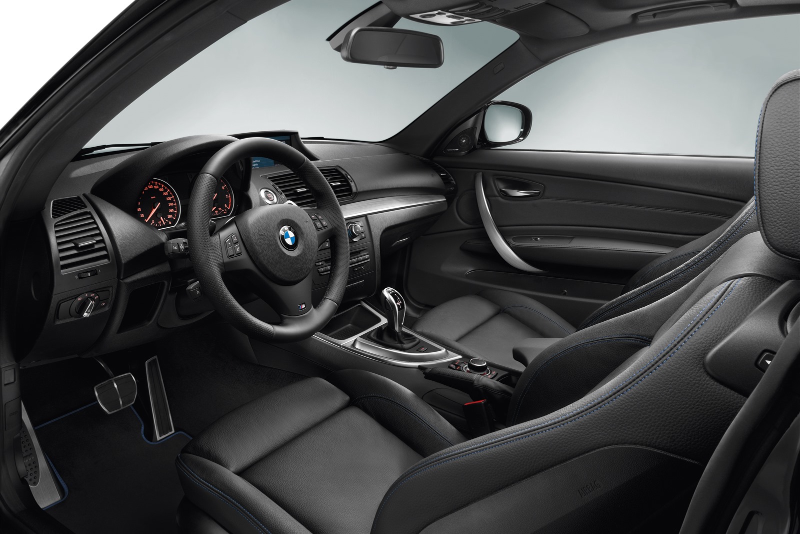 [Interior2-BMW-1-Series-Coupe%255B3%255D.jpg]