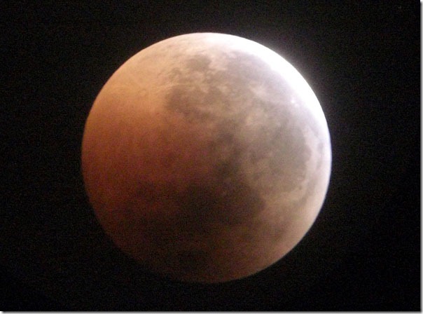 Eclisse di Luna 15 giugno 2011 fine totalità