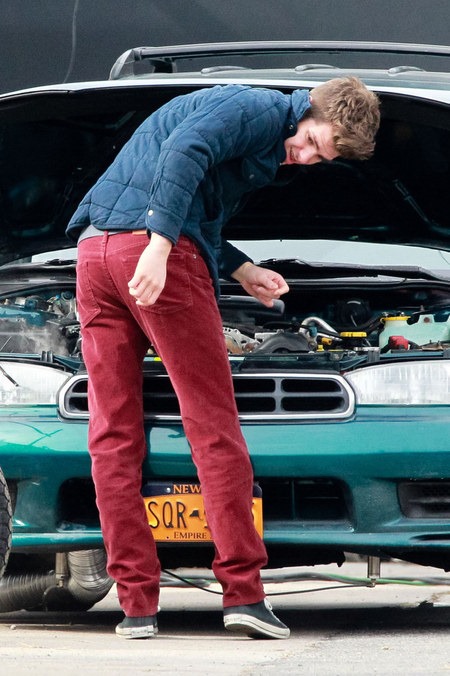 Mary Jane Meets Peter Parker in The Amazing Spider-Man 2 Set Footage 03