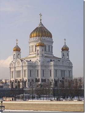 450px-Russia-Moscow-Cathedral_of_Christ_the_Saviour-8