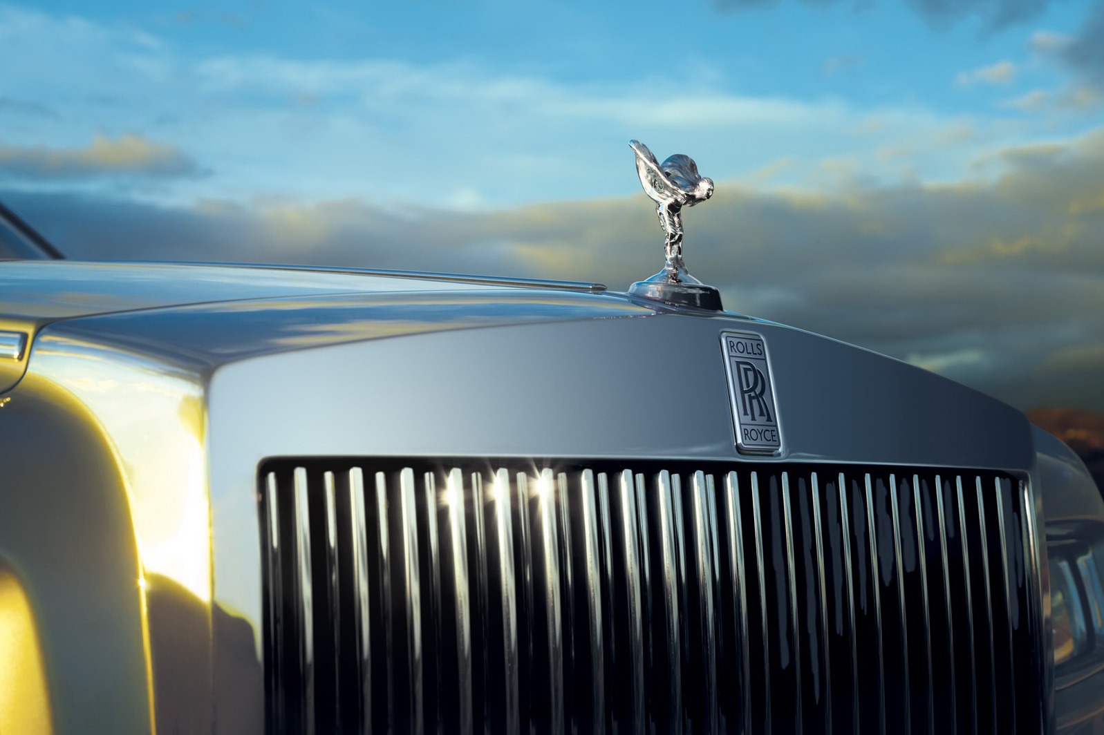 [2013-Rolls-Royce-Phantom-Series-II-5%255B2%255D.jpg]