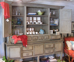 Antique French Cabinet
$8,500.00