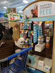 Come on, Francesca!  Focus!  Let's get back to inspecting the Martha Stewart Pets line at this Petsmart!  This display is neat and orderly.