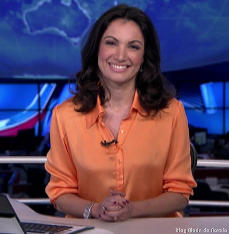 [moda%2520da%2520patr%25C3%25ADcia%2520poeta%2520no%2520jornal%2520nacional%2520-%252024dez11%255B6%255D.jpg]