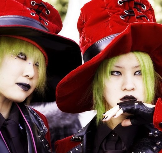 [1242188664_010%255B4%255D.jpg]