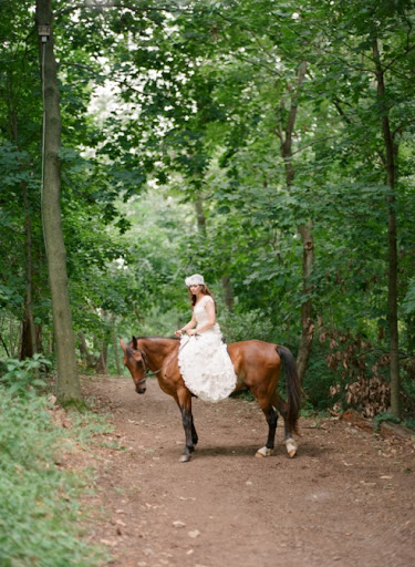 Alea Lovely Fine Art Photographer (http://www.alealovely.com/index2.php#/home/)