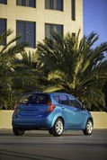 2014-Nissan-Versa-Note-a61