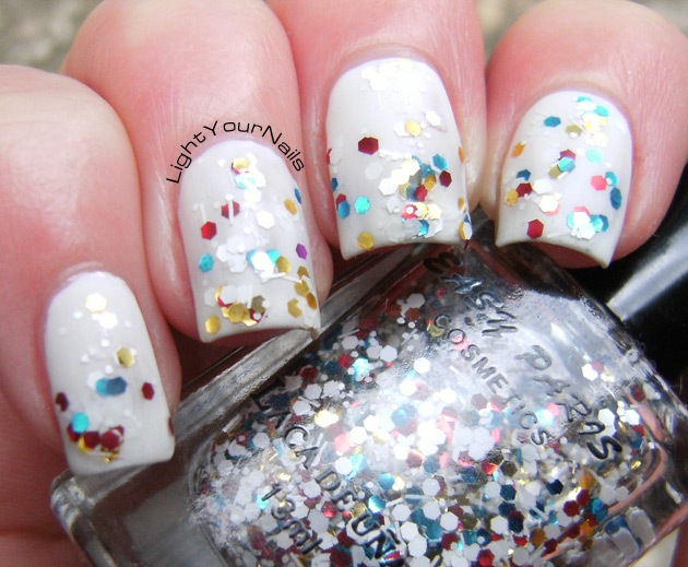 Nyx Matte White + Easy Paris glitter #18 Nyx Matte White + Easy Paris glitter #18