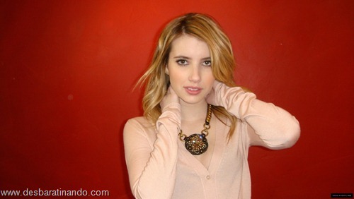 Emma Roberts linda sensual sexy sedutora desbaratinando (130)