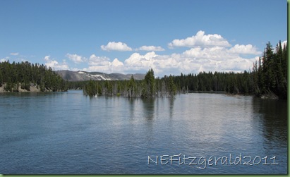 YellowstoneRiver AtFishingBridge(e) YellowstoneRiver AtFishingBridge(e)