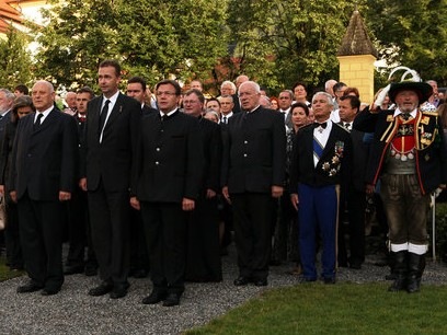 [postrequiem1%255B5%255D.jpg]