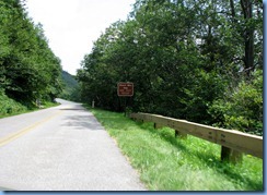 0768 North Carolina, Blue Ridge Parkway - Black Mtn Gap sign