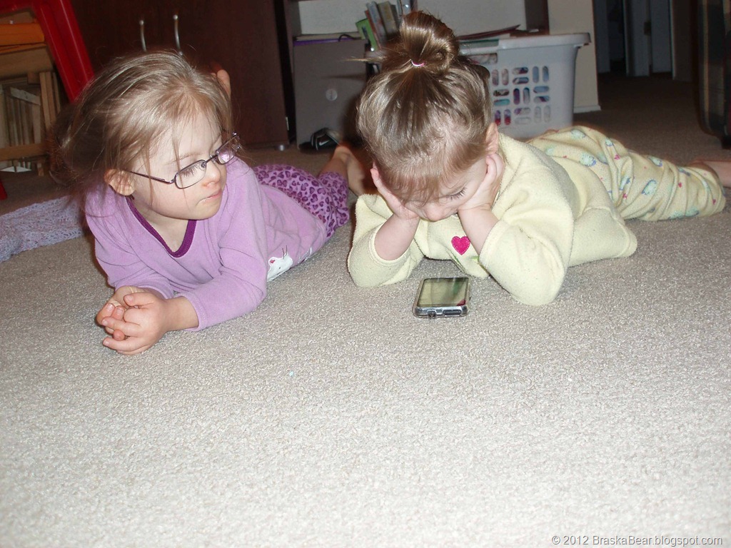 [sistersfloor1%255B6%255D.jpg]