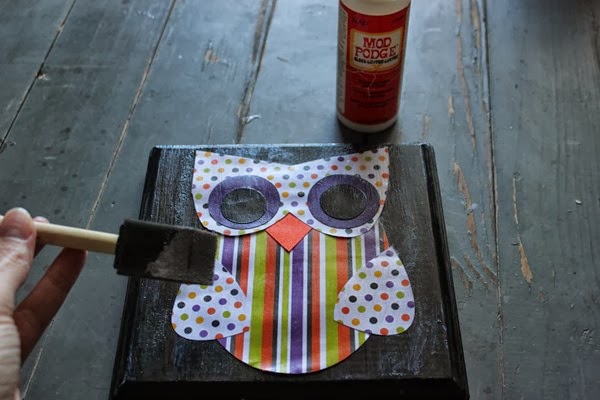 DIY Halloween Owl Wall Plaque Tutorial