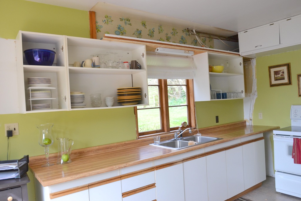 [cupboards%2520before%2520bad%255B4%255D.jpg]