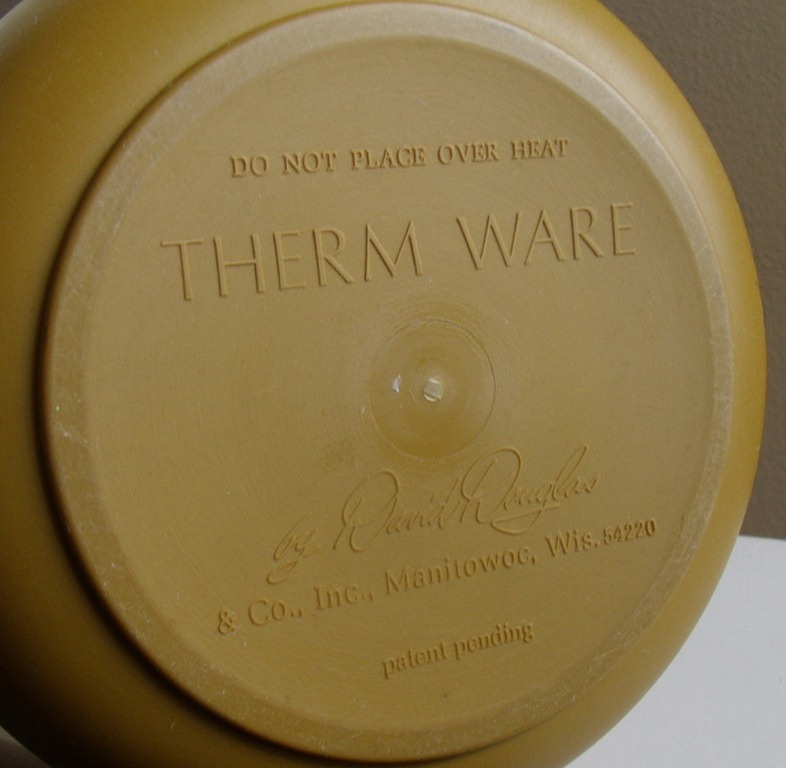 [Therm-ware-carafe-gold-15.jpg]