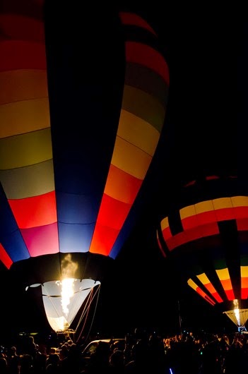 [balloon%2520glow-11%255B3%255D.jpg]