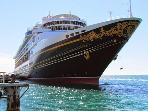 CruiseShips-8-2015-02-14-12-58.jpg
