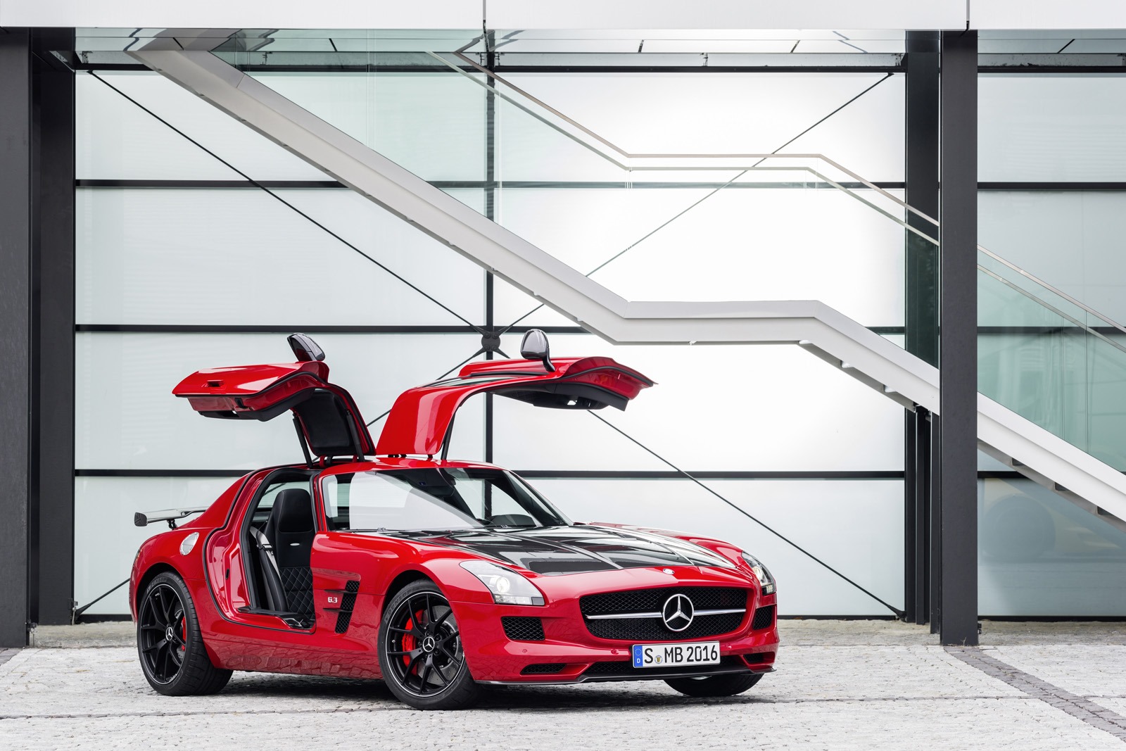 [Mercedes-SLS-AMG-Final-Edition-10%255B3%255D.jpg]