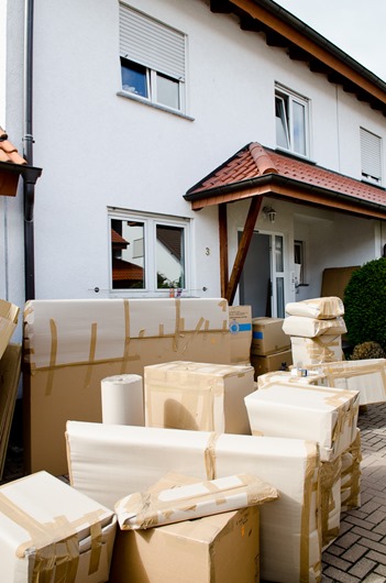 [Moving-7%255B4%255D.jpg]